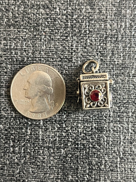 925 Sterling Silver Jewelry - 925 prayer box pendant